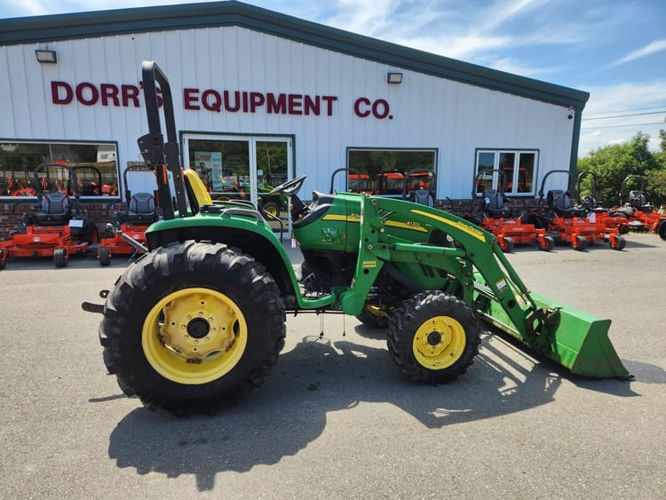 2006 Deere 4120 & Loader